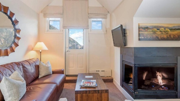 Hotel Columbia image 26